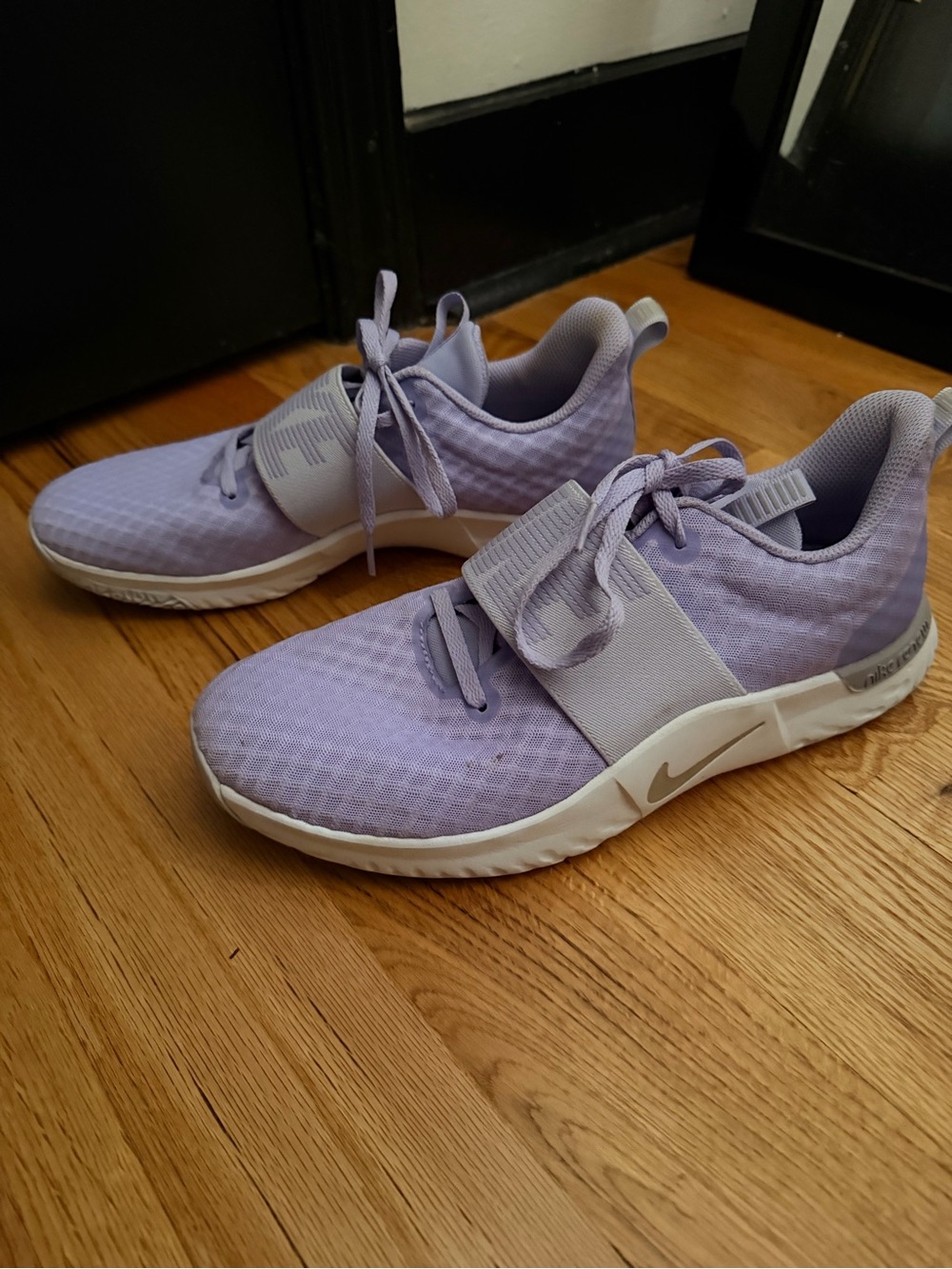 Nike Renew In-Season TR 9 Gym Shoes Lavender size 9.5